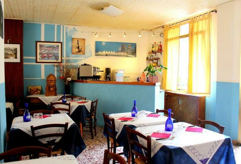 בית מלון כפרי Albergo Nella