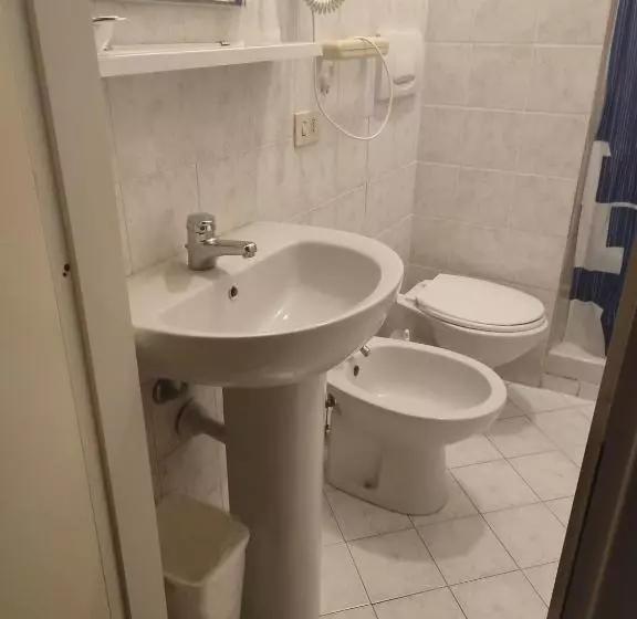 هتل Albergo Nella