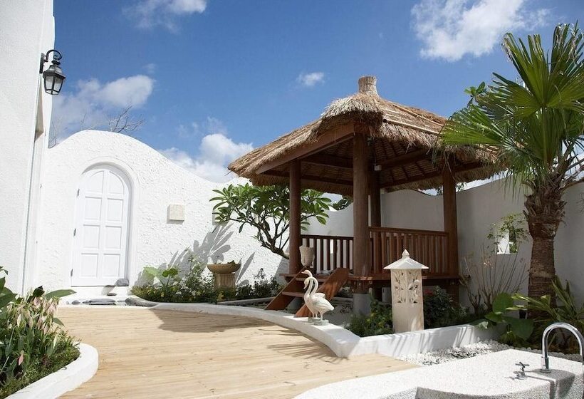 هتل Fennel Resort