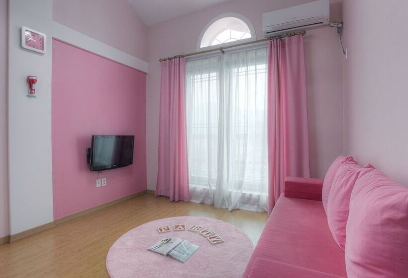 Отель Forest Of Color Pension