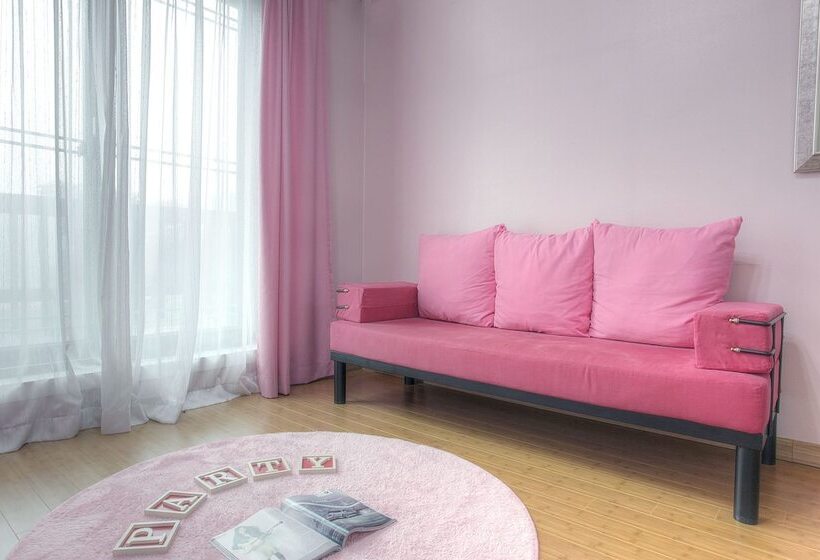 Отель Forest Of Color Pension