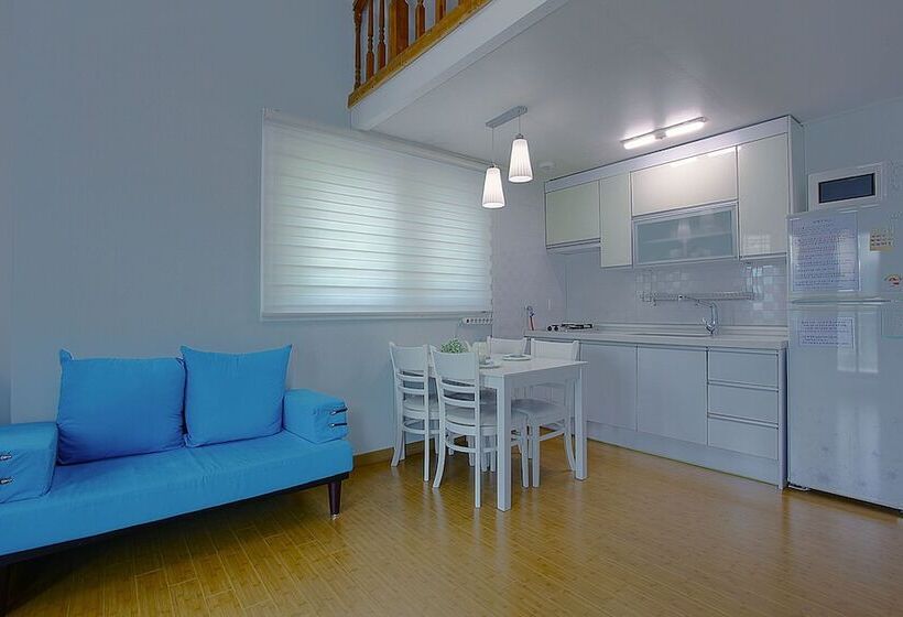 Отель Forest Of Color Pension