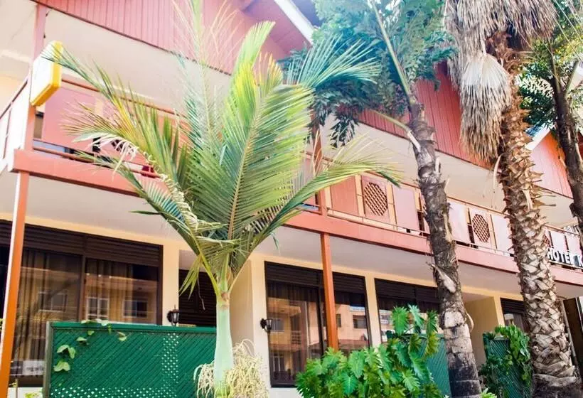 هتل Kash Mbarara