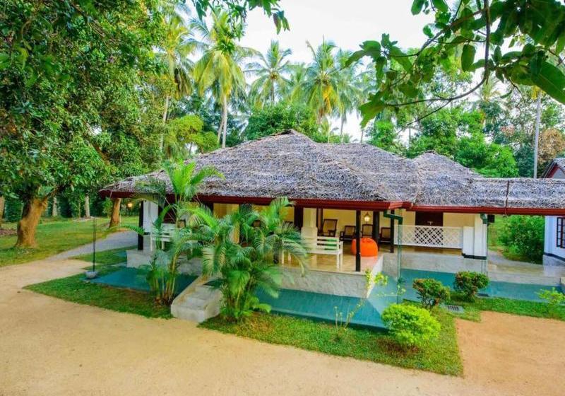 호텔 The Berrycove Bungalow