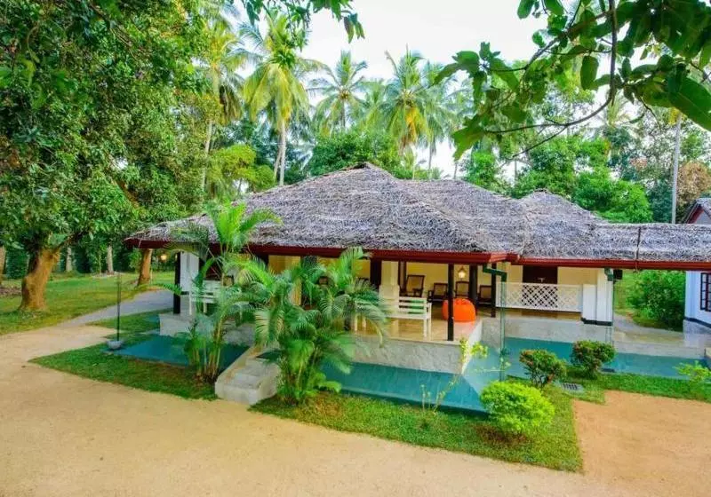 Hotelli The Berrycove Bungalow