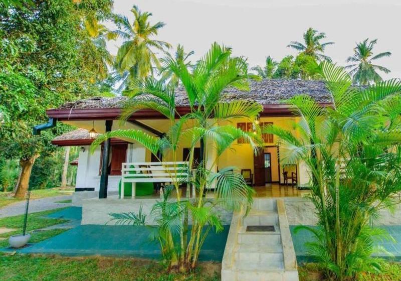 호텔 The Berrycove Bungalow