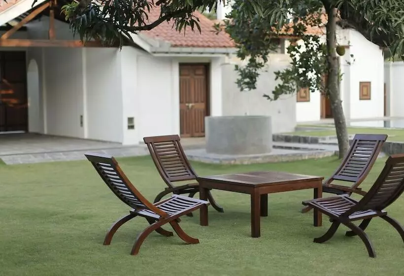 ホテル Yoho Monsoon Villa