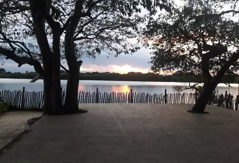 Serendib Hotels Nilaveli