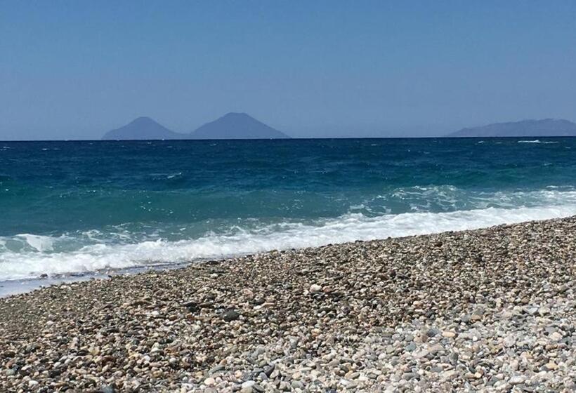 ホテル Agriturismo Don Cesarino