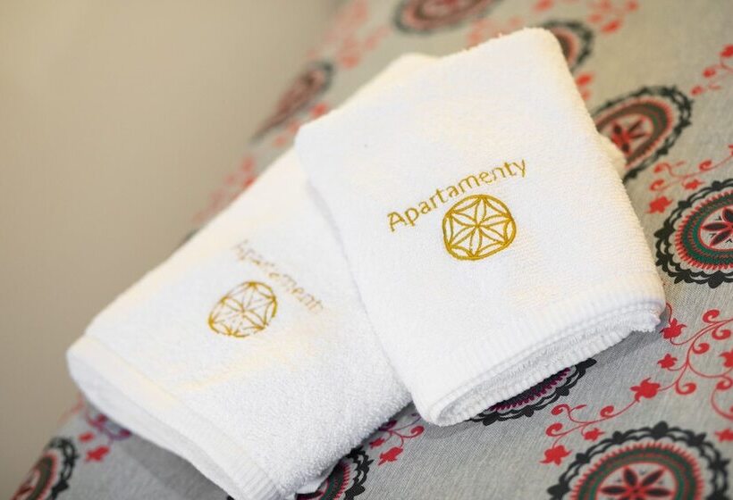 ホテル Apartamenty Jedrol