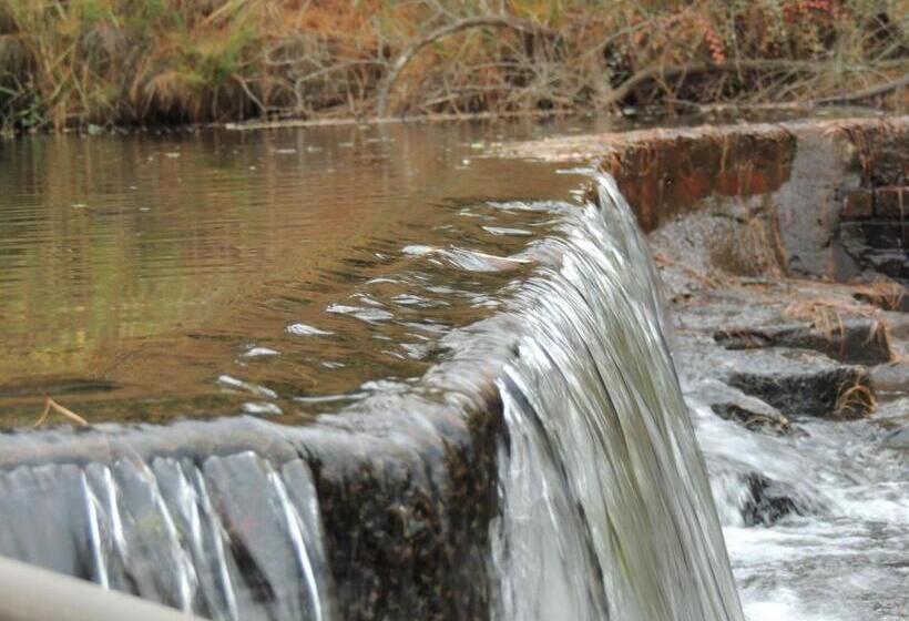 酒店 Hawklee Country House