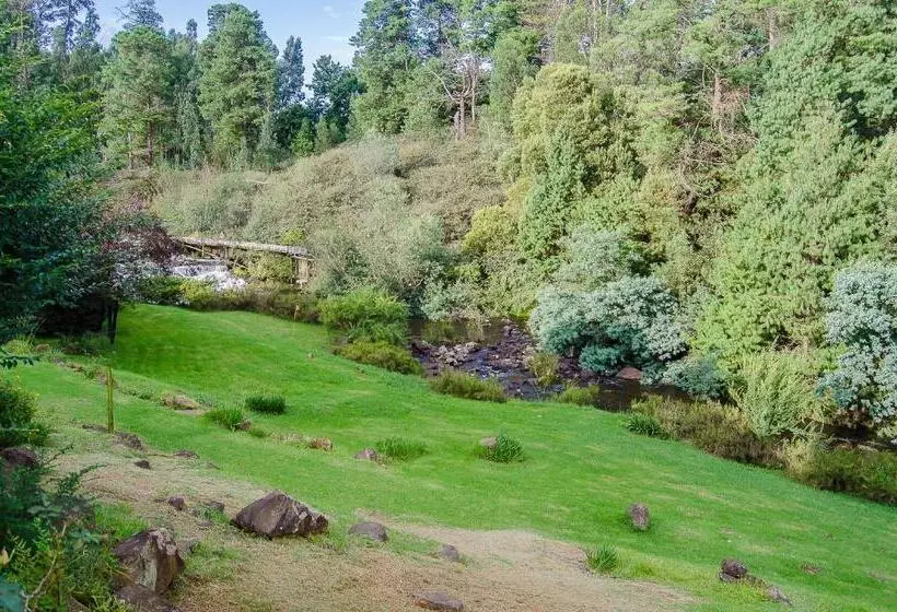 Hotelli Hawklee Country House