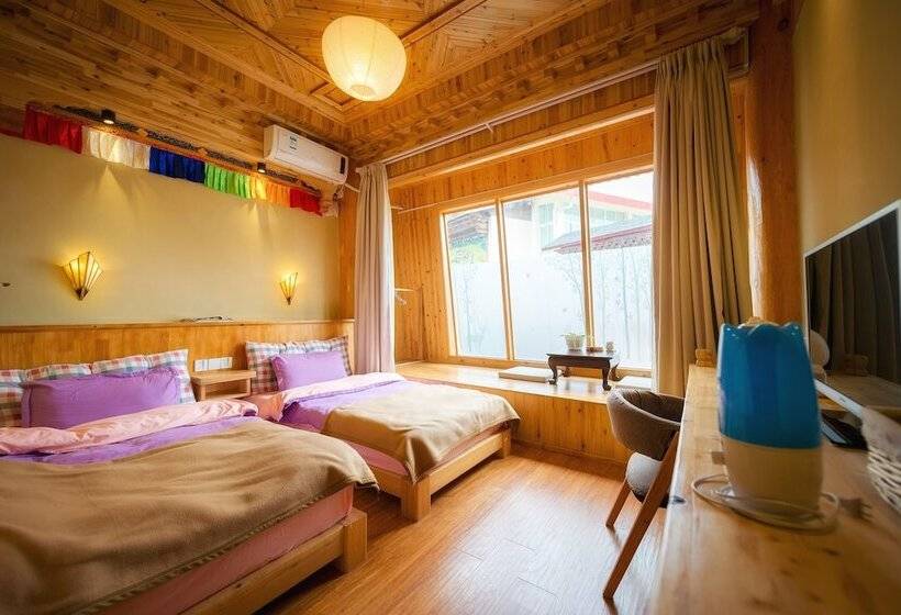 בית מלון כפרי Huksum House