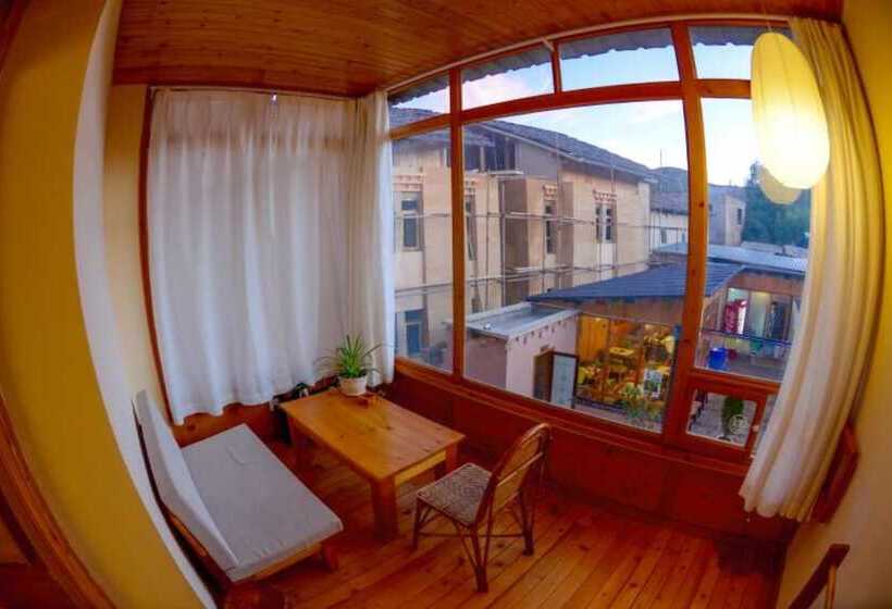 בית מלון כפרי Huksum House