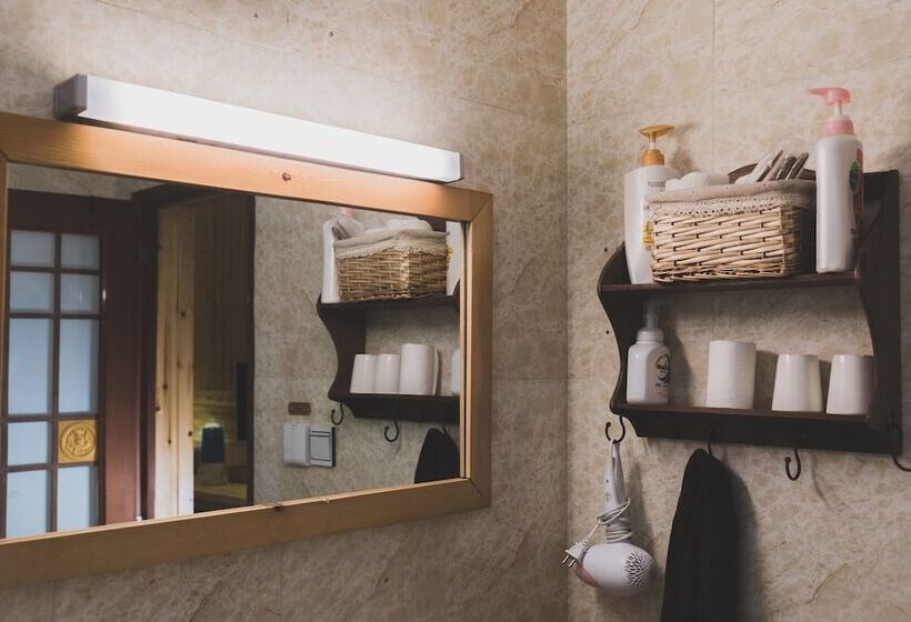 בית מלון כפרי Huksum House