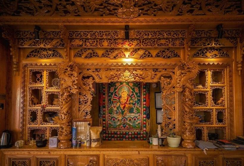 בית מלון כפרי Huksum House