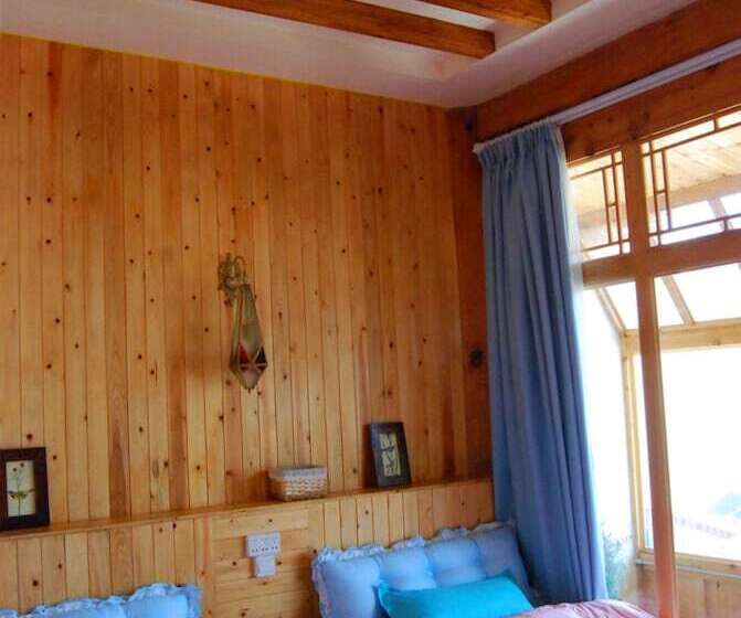 בית מלון כפרי Huksum House