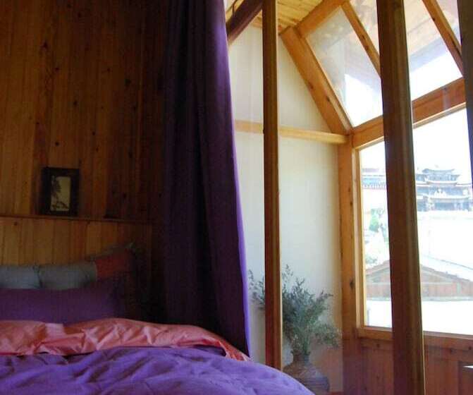 בית מלון כפרי Huksum House