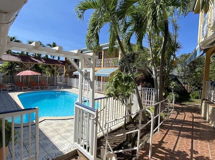 هتل La Pointe D'argent