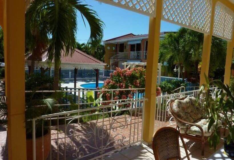 هتل La Pointe D'argent