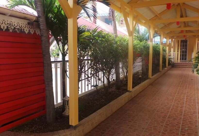 هتل La Pointe D'argent