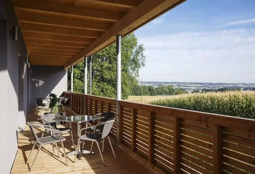 Hotelli Pension Jageredt