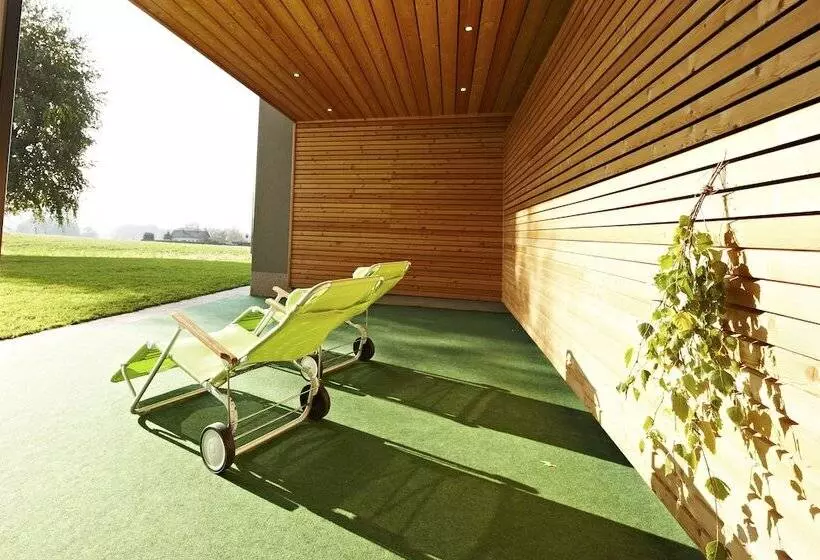 Hotelli Pension Jageredt