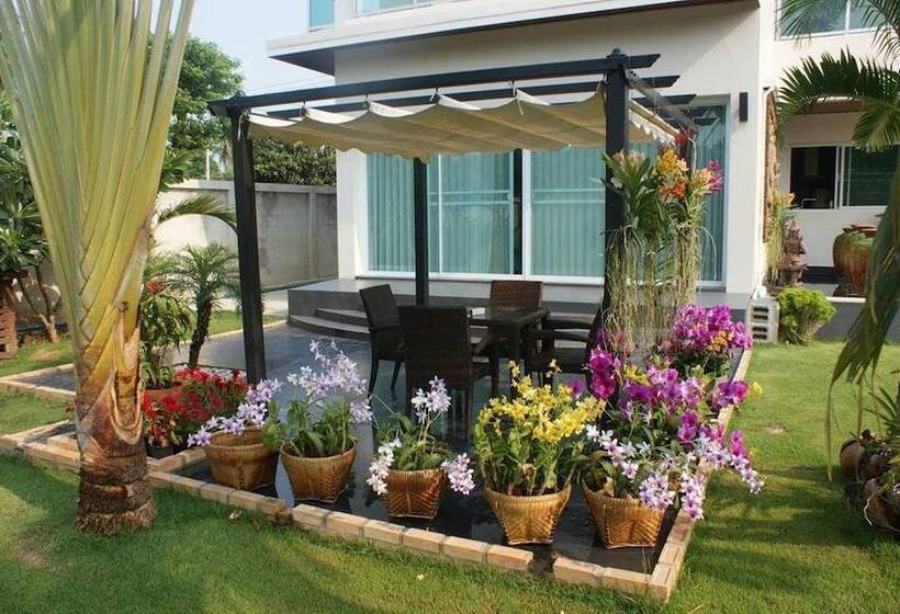 Отель Sumali Villa