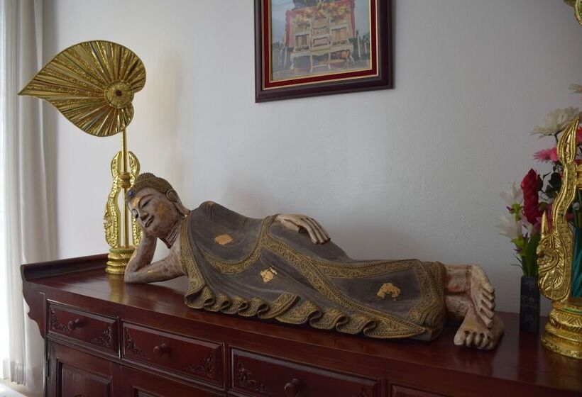 Отель Sumali Villa