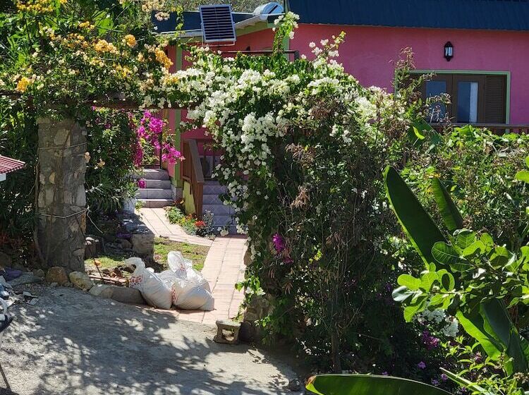 هتل Tropical Paradise View