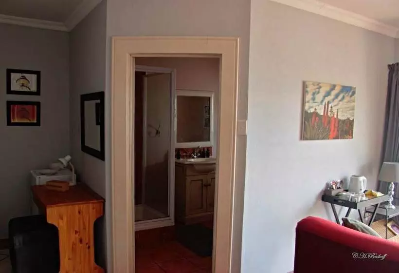 Hotelli Walkerbay Accommodation