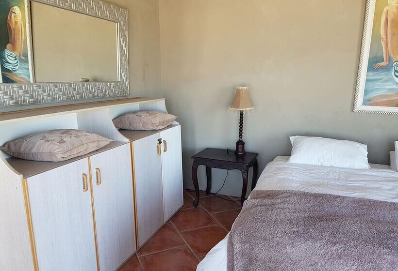 فندق Walkerbay Accommodation