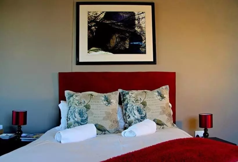 Hotelli Walkerbay Accommodation