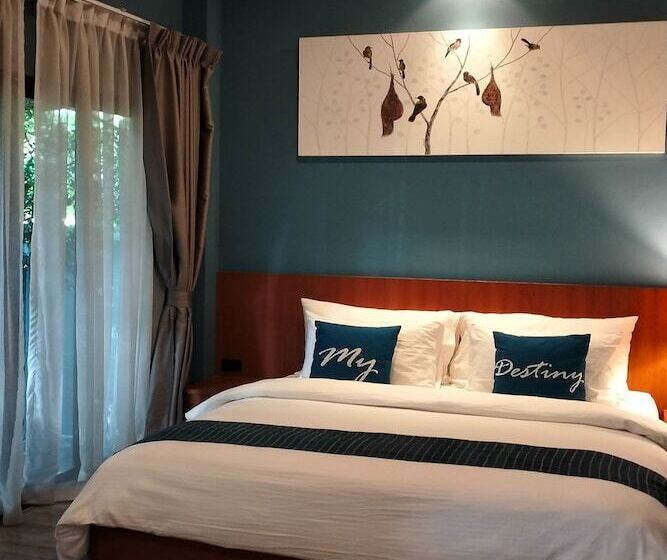 Idestiny Gallery Resort