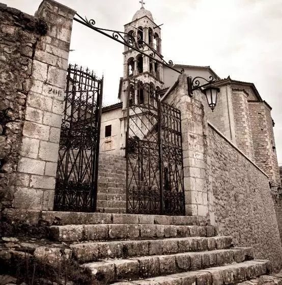 Kazas Luxury Apartments