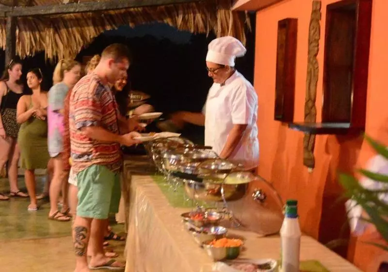 Lamanai Hotel & Marina