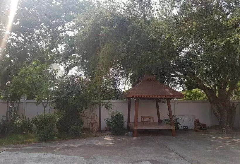 Wanjai Resort