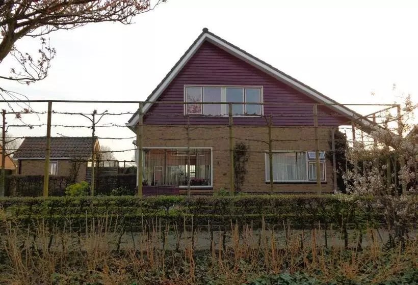 Aamiaismajoitus (B&B) Kamerverhuur Advenco