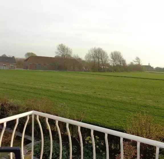 Aamiaismajoitus (B&B) Kamerverhuur Advenco