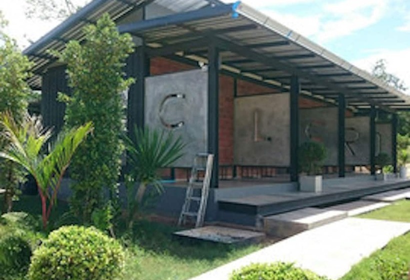 Отель Sangkhlakiri Resort