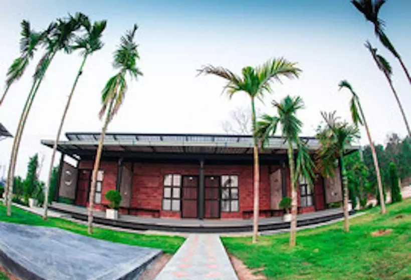 Hotelli Sangkhlakiri Resort