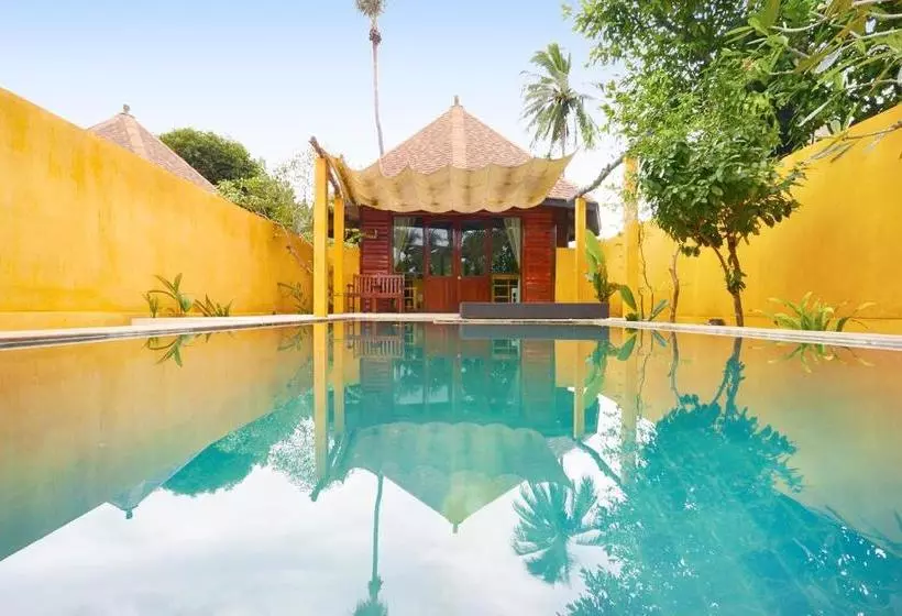 استراحتگاه Keeree Waree Seaside Villa