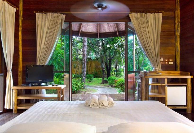 Resort Keeree Waree Seaside Villa