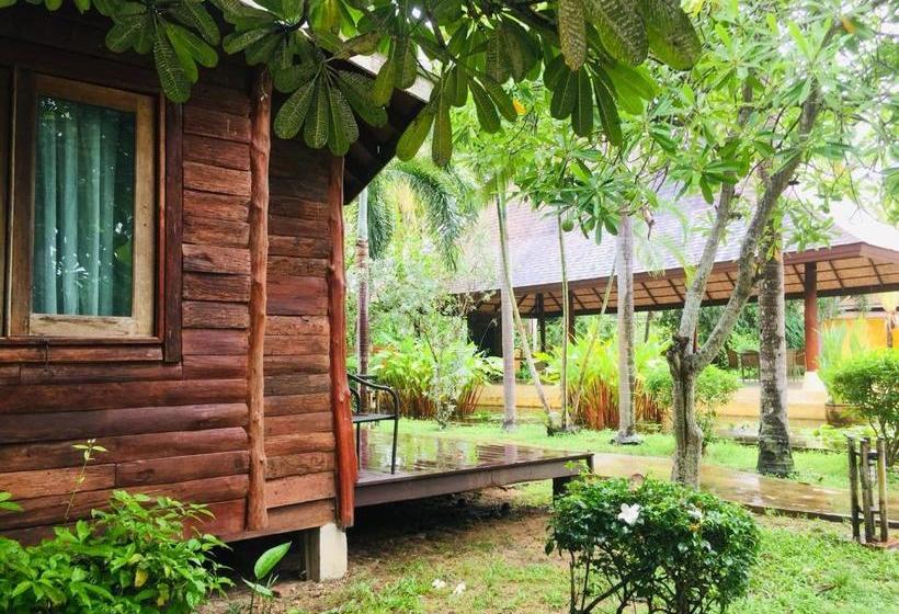 Resort Keeree Waree Seaside Villa