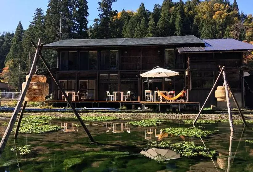 ユースホステル Shirakawago Terrace