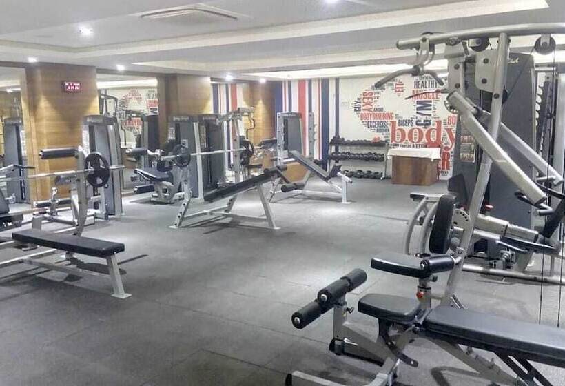 Отель The Arindum