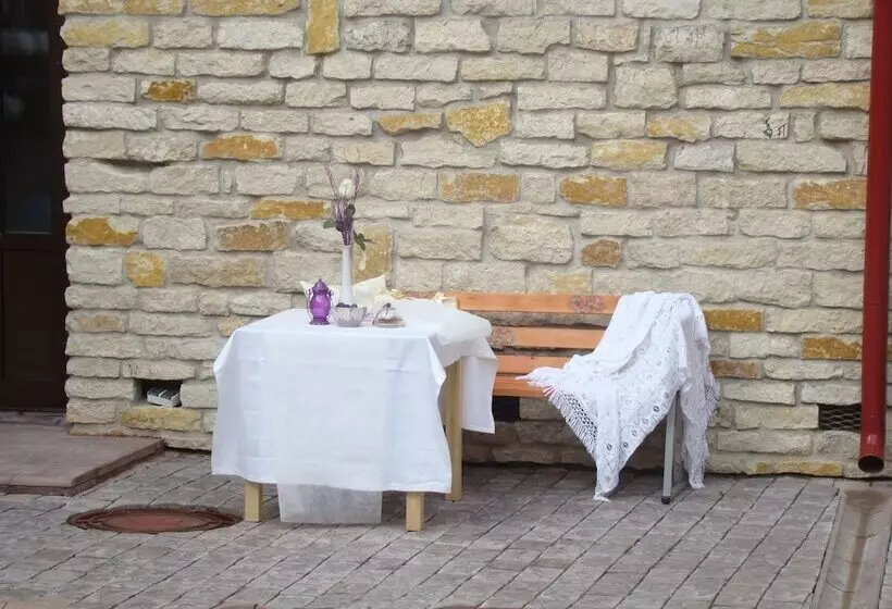 ホテル Gk Izborsk