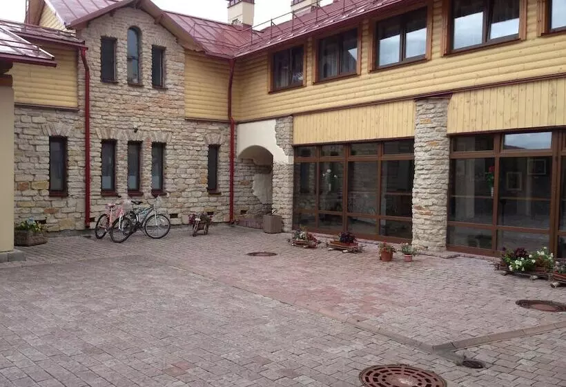 ホテル Gk Izborsk