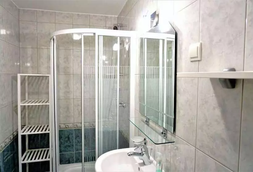 ペンション Apartment And Rooms Milak