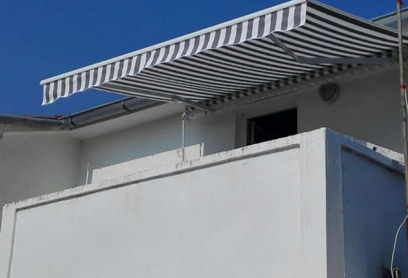 펜션 Apartments Mery